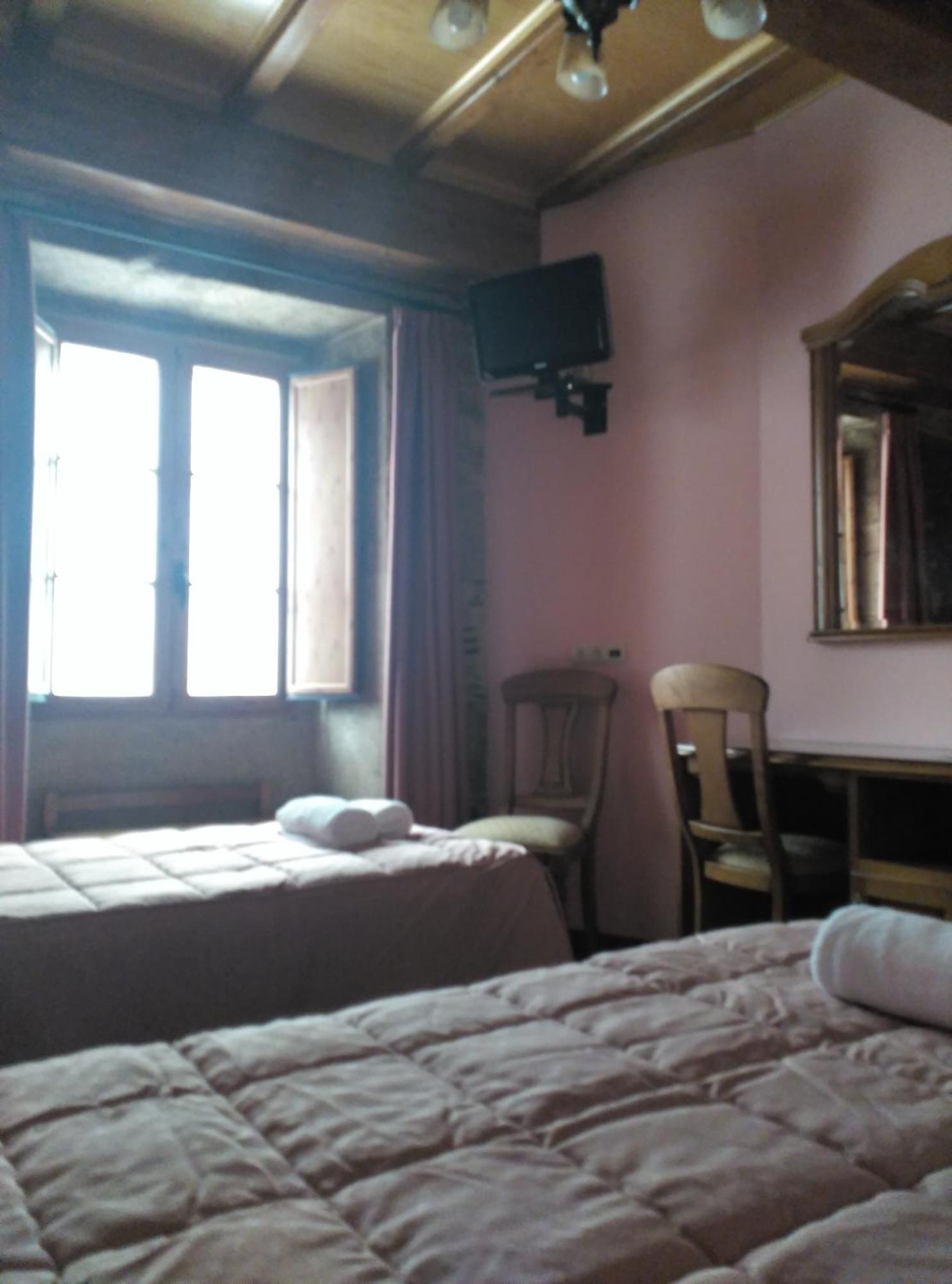Pico Sacro II Hotel サンティアゴ・デ・コンポステーラ 部屋 写真
