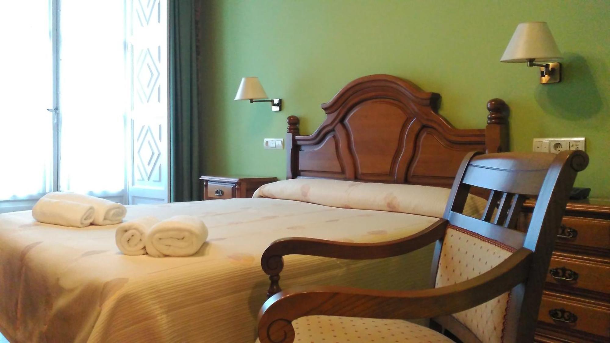 Pico Sacro II Hotel サンティアゴ・デ・コンポステーラ 部屋 写真
